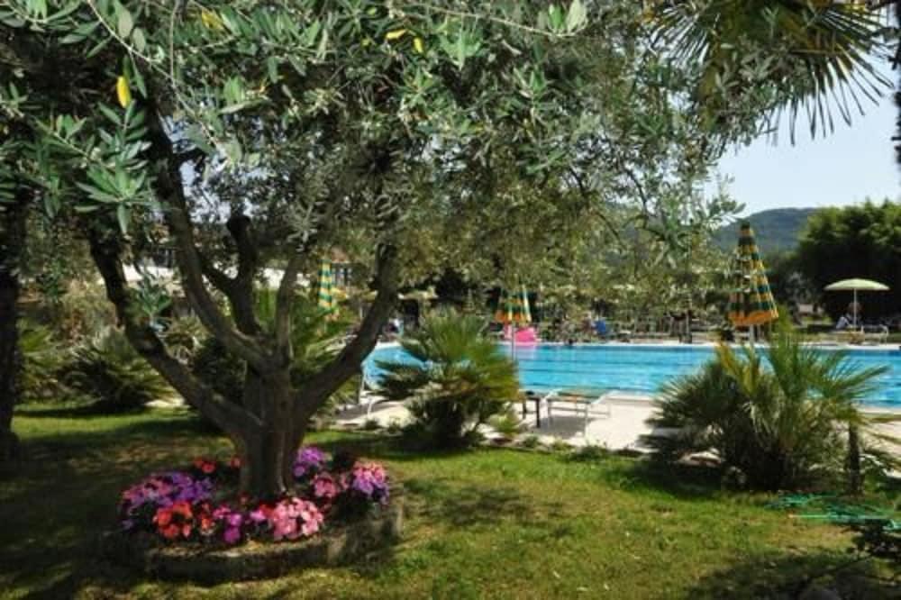 Park Hotel Oasi Garda  Ngoại thất bức ảnh