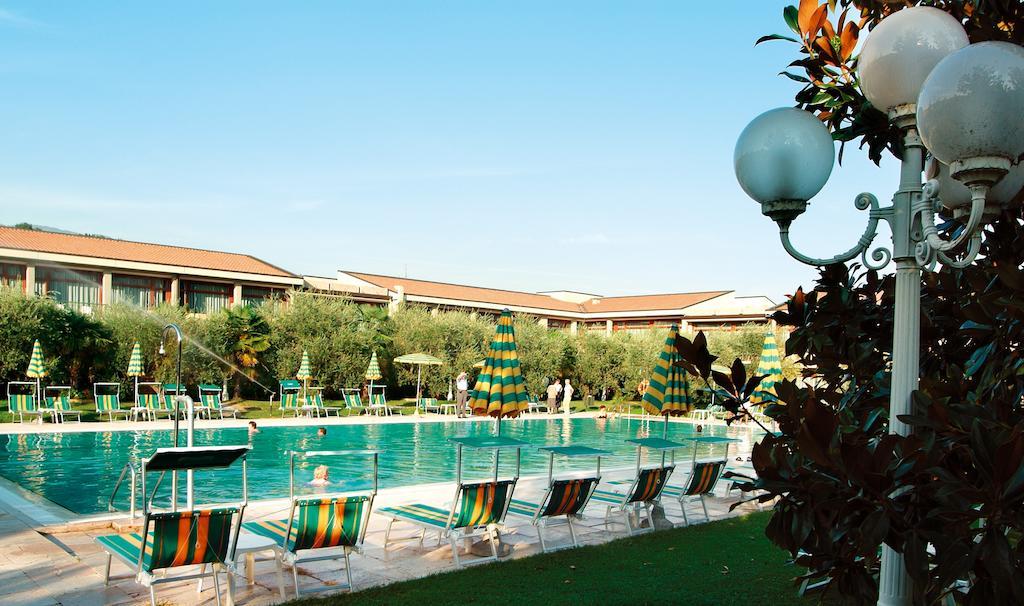Park Hotel Oasi Garda  Ngoại thất bức ảnh