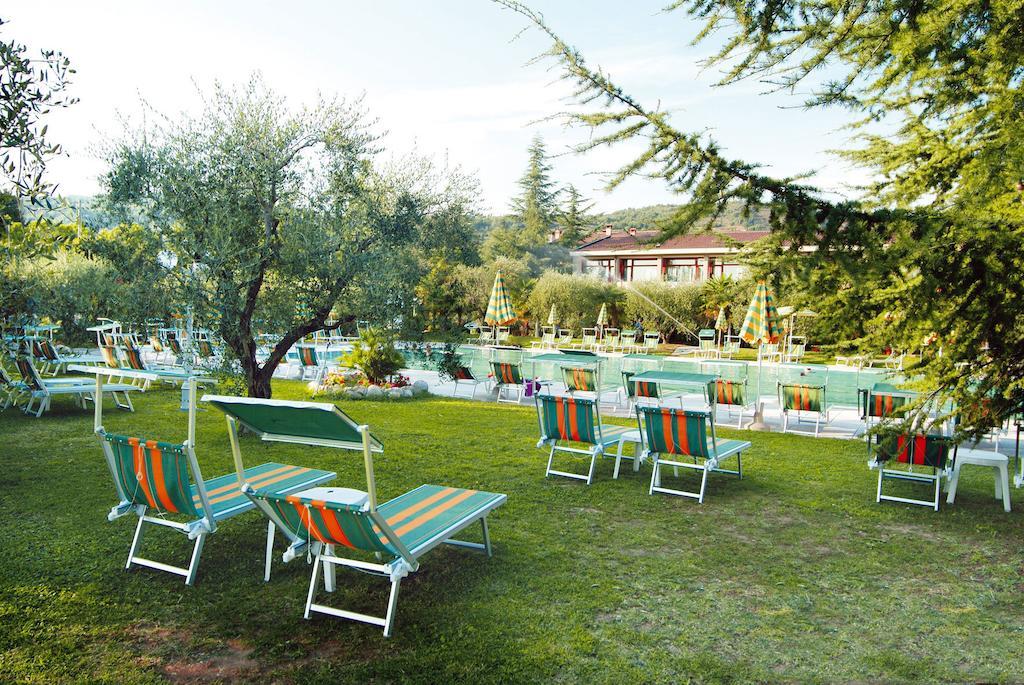 Park Hotel Oasi Garda  Ngoại thất bức ảnh